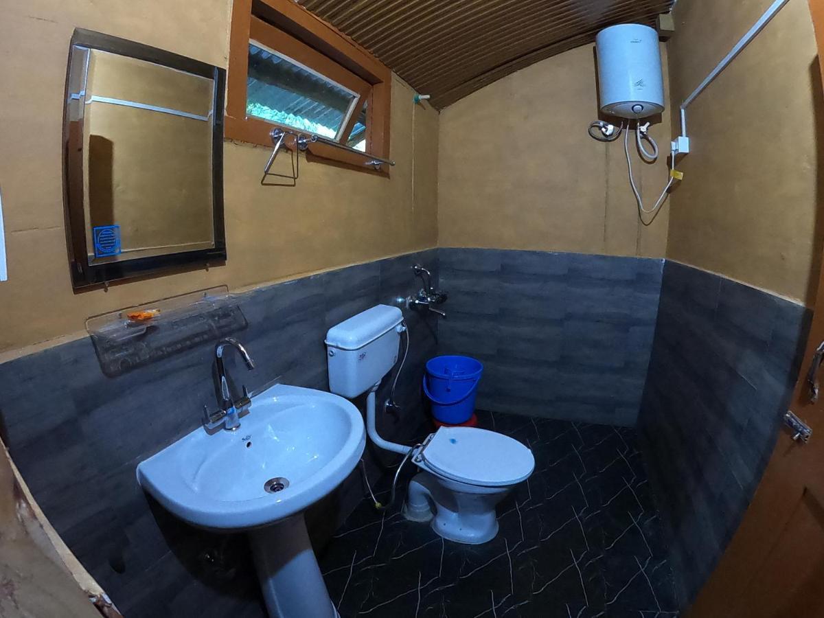 Reverberate Cafe & Cottages - Negi'S Place Jibhi Eksteriør bilde